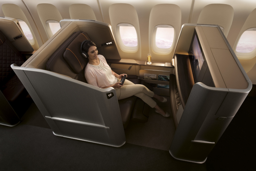 シンガポール航空777–300ER 新しいファーストクラスシート