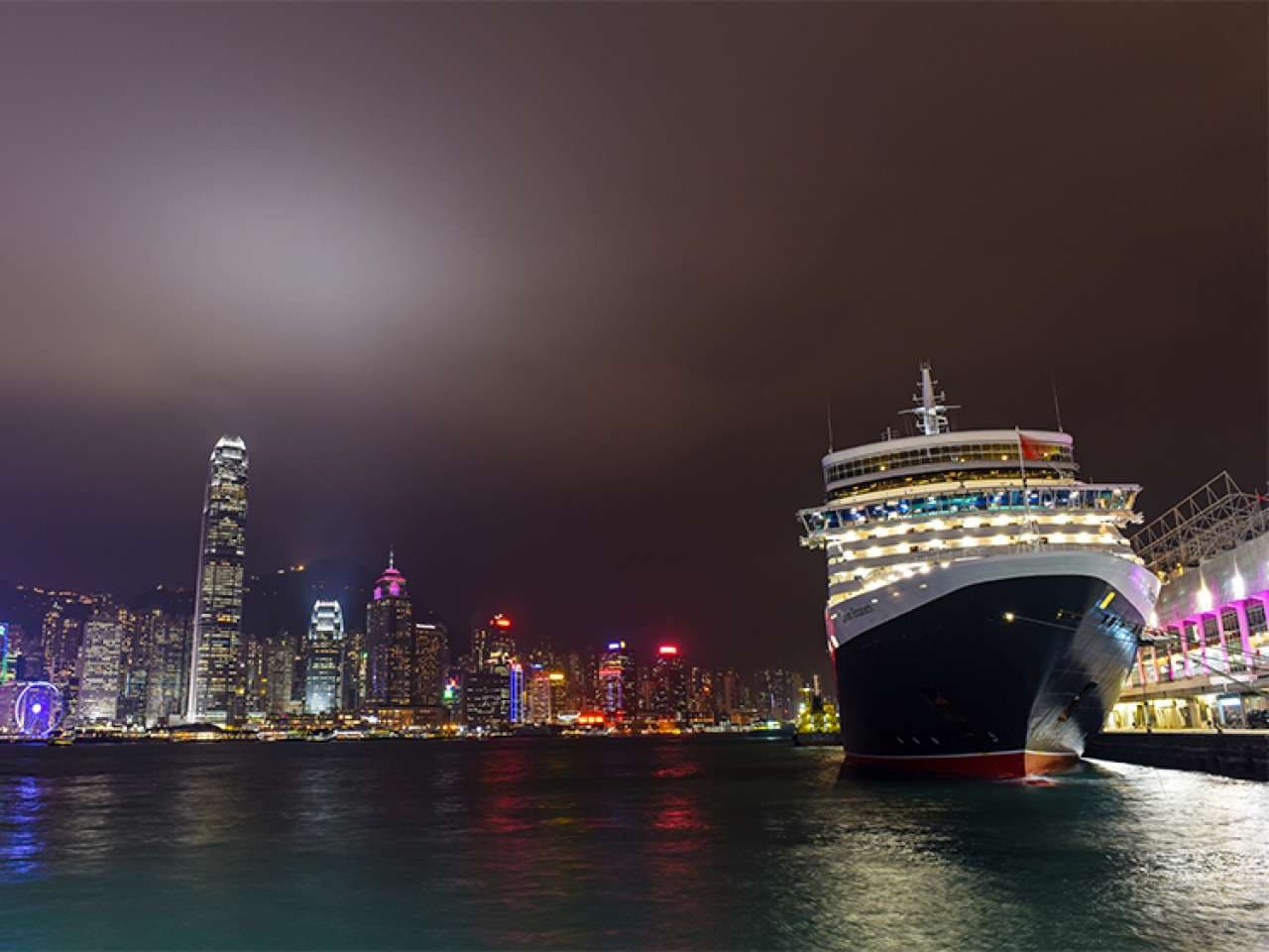 queen elizabeth cruise ship hong kong