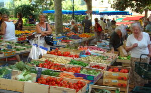 ボーリュー＝シュル＝メールの市場