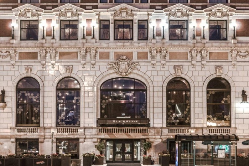 シカゴの高級ホテル滞在で優雅にMLB観戦村上様応援ツアー