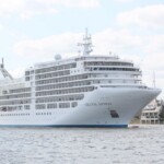 イタリアの著名な建築家ジャコモ・モルトラがデザインした2009年12月就航の船です。日本食を取り入れたフュージョンレストランやサパークラブが新設され、広々としたスパも人気です。2018年5月に大幅改装 SILVER SPIRIT